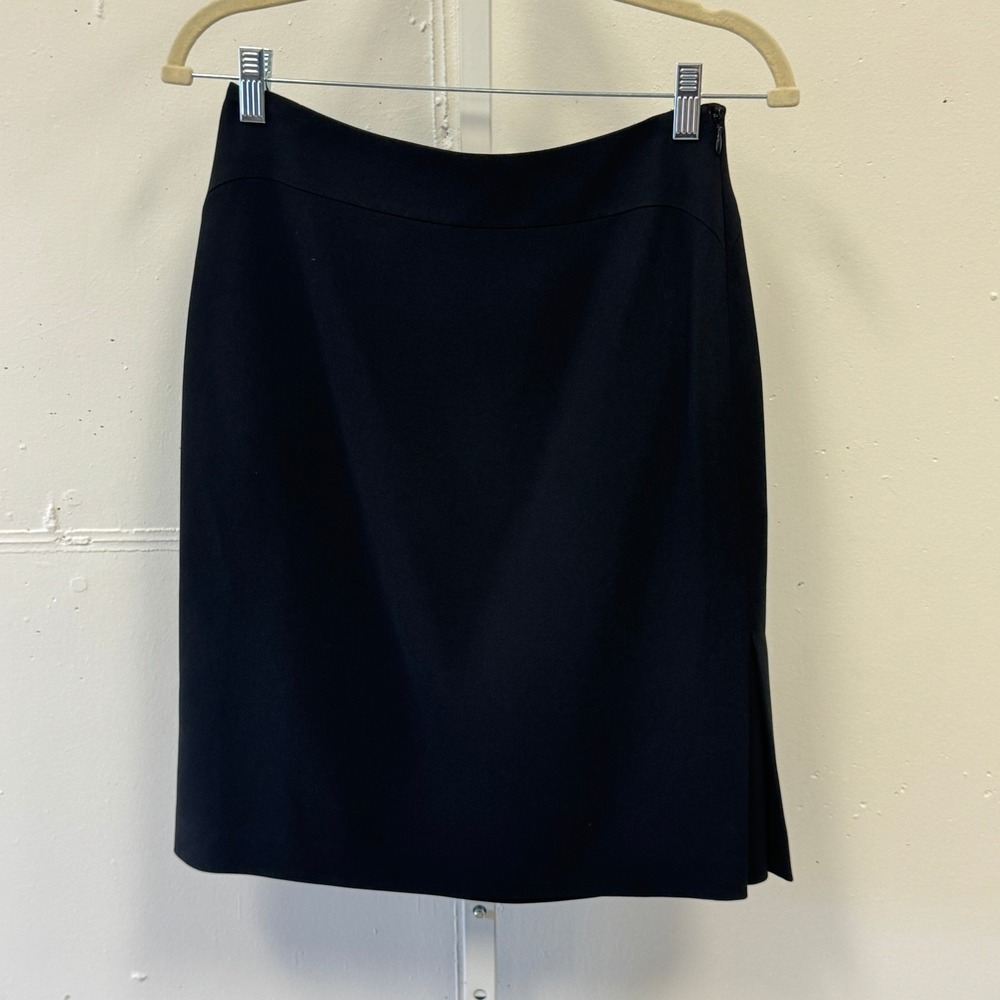 Ann Taylor Black Pencil Skirt Size 2 Side Zip Lined Workwear Professional Career